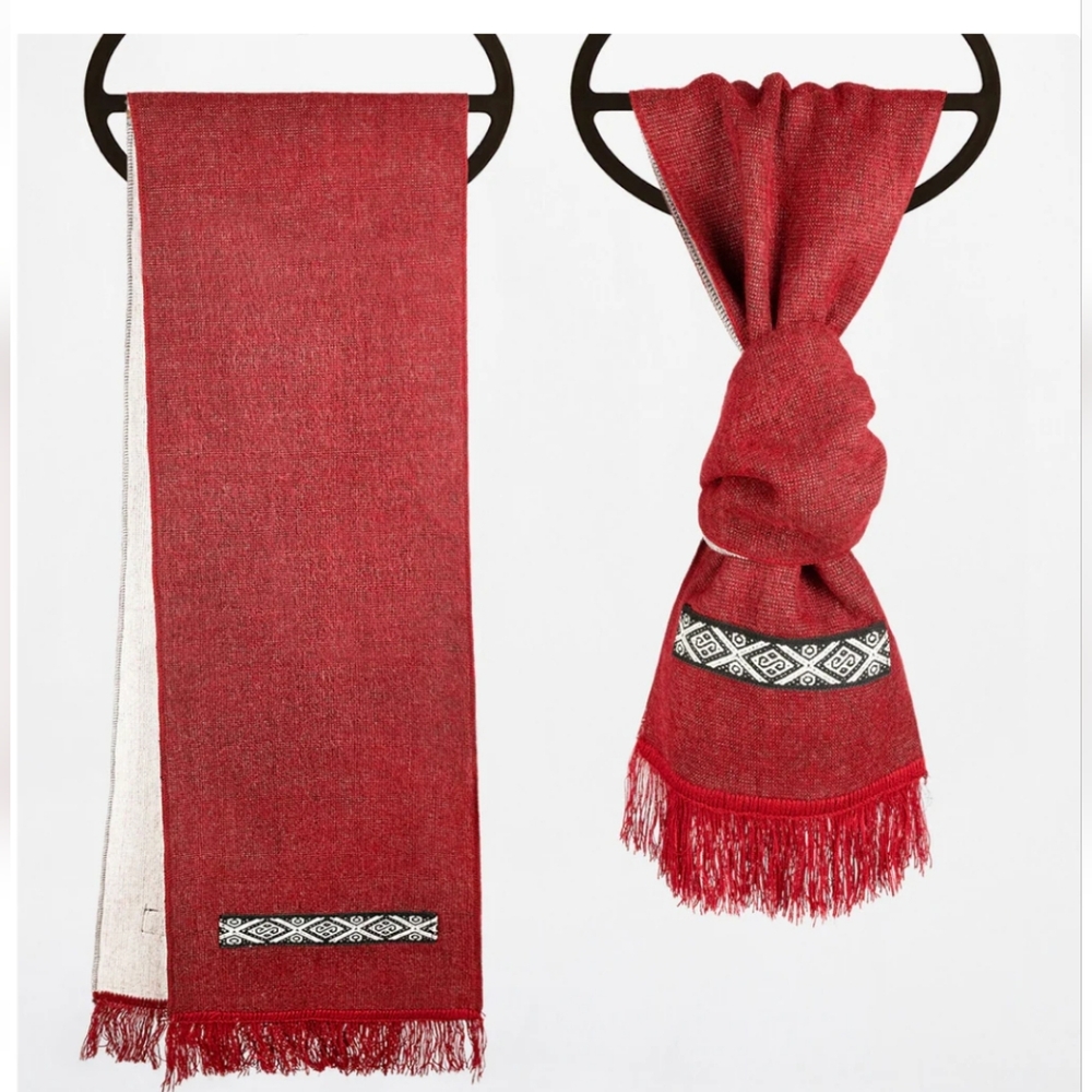 Alpaca scarf